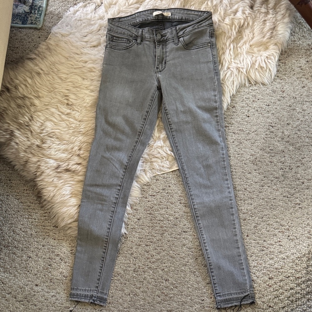 Levi’s 711 skinny jeans sz 25